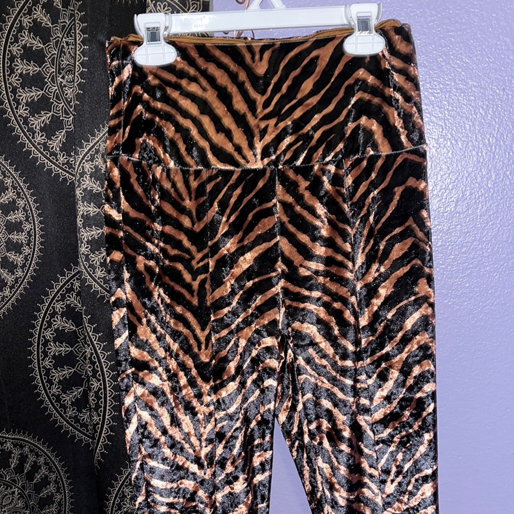 Velvet tiger pants 🐅❤️